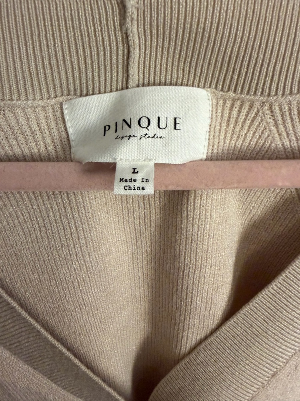 Women’s V-Neck Knit Sweater - Beige - PINQUE - Picture 5 of 8